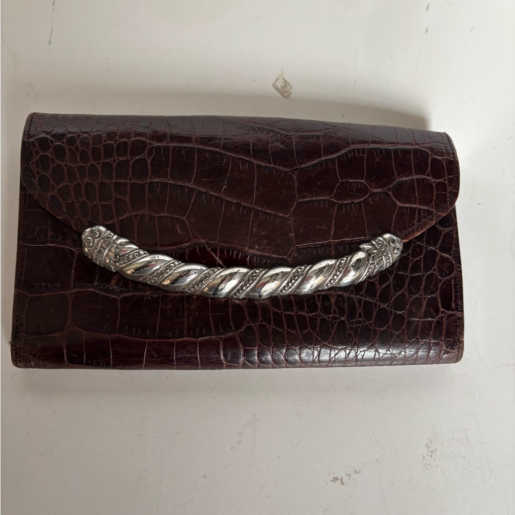 Elegant Brown Crocodile Pattern Clutch
